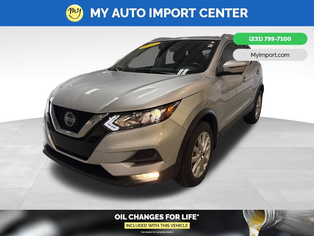 Used 2022 Nissan Rogue Sport SV w/ Technology Package image 3