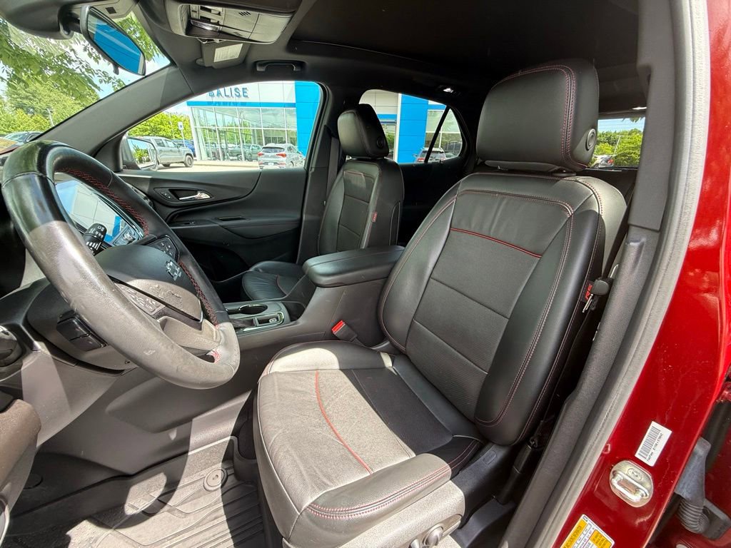 Used 2023 Chevrolet Equinox RS w/ RS Leather Package AWD/4WD image 21