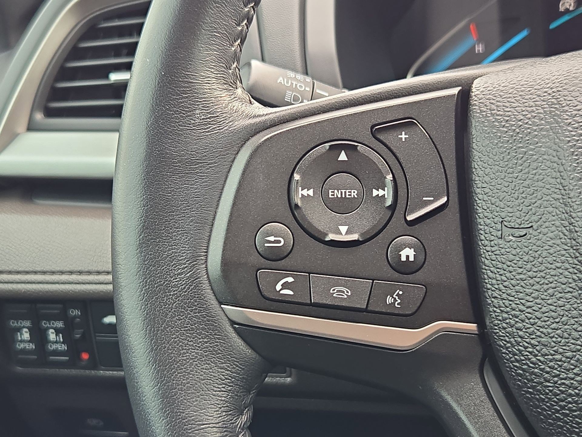 Used 2021 Honda Odyssey EX-L image 18