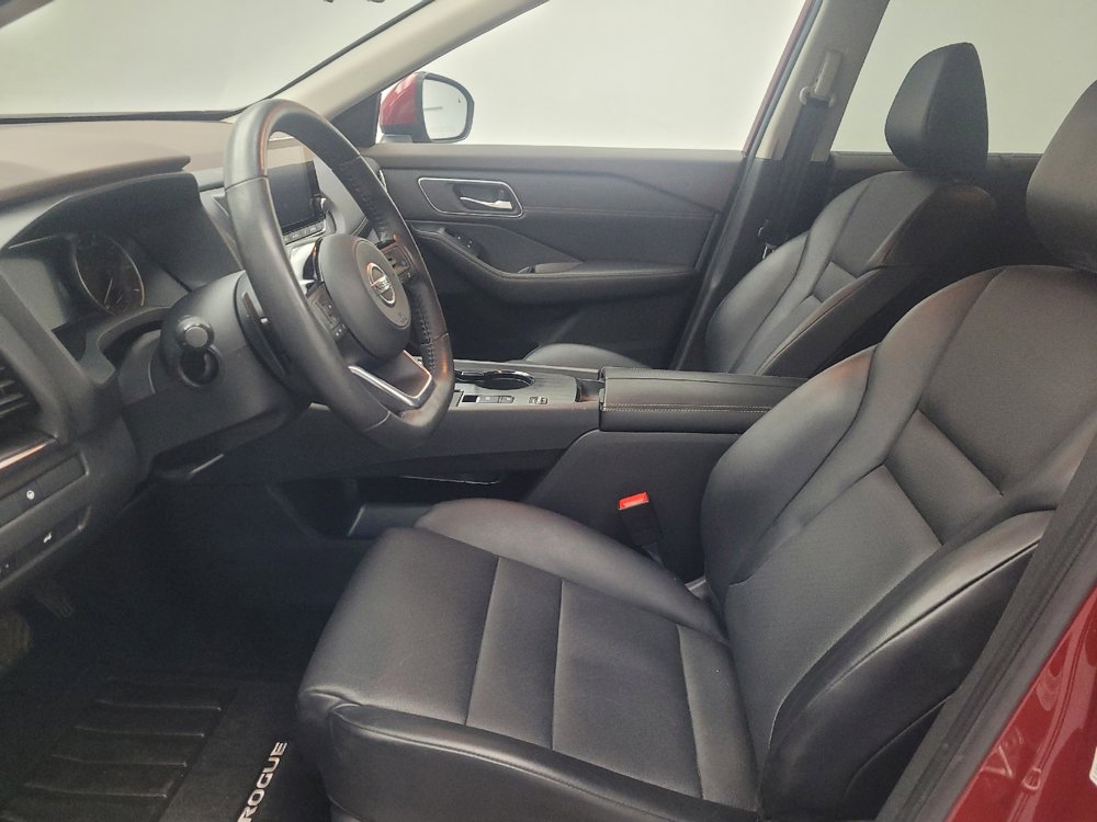 Used 2021 Nissan Rogue SV w/ Premium Package image 17