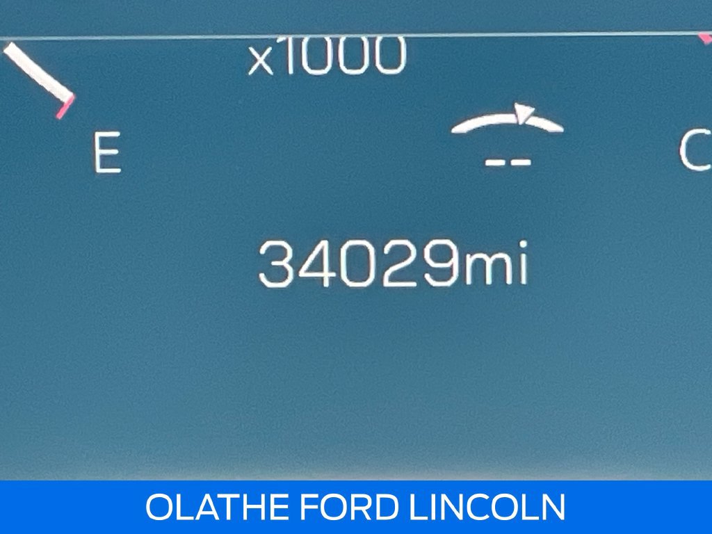Used 2025 GMC Yukon AT4 w/ AT4 Premium Package AWD/4WD image 25