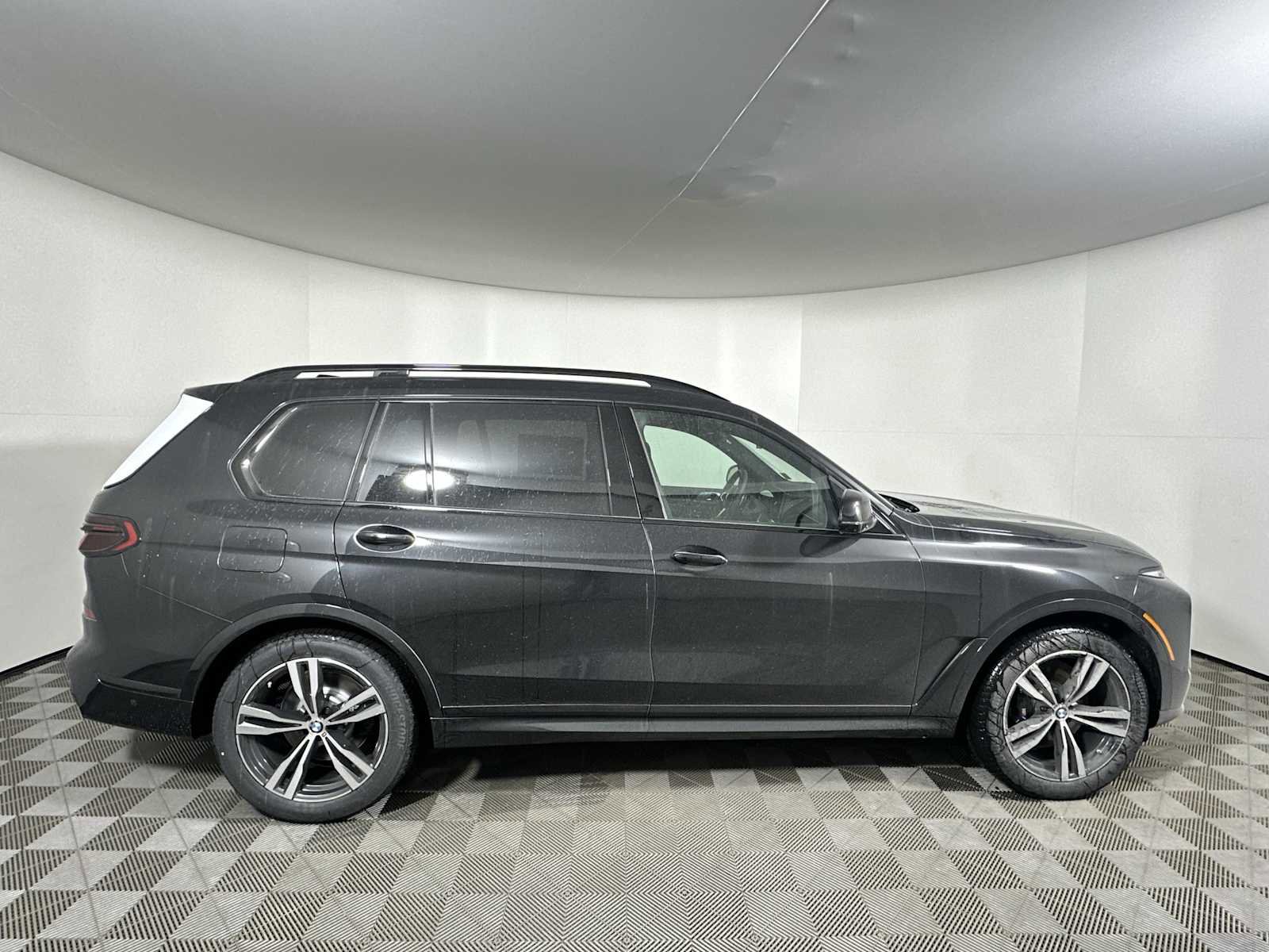 New 2026 BMW X7 xDrive40i w/ M Sport Package image 8