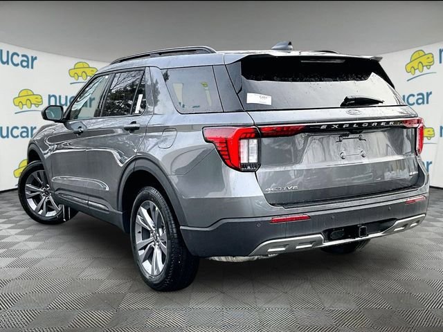New 2026 Ford Explorer Active w/ Active Comfort Package AWD/4WD image 3