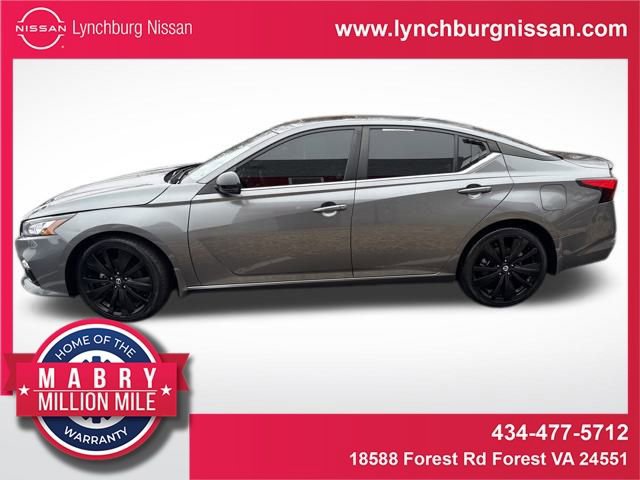 Used 2022 Nissan Altima 2.5 SR w/ Midnight Edition Package image 1