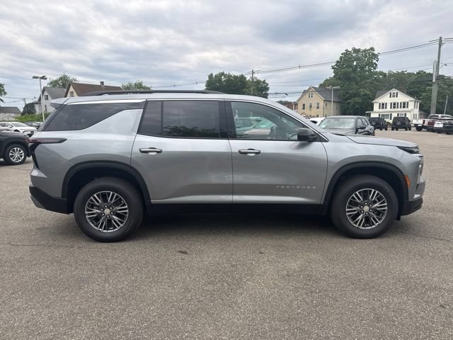 New 2026 Chevrolet Traverse LT w/ LPO, Floor Liner Package AWD/4WD image 6