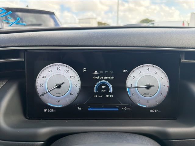 Used 2022 Hyundai Santa Cruz Limited image 4