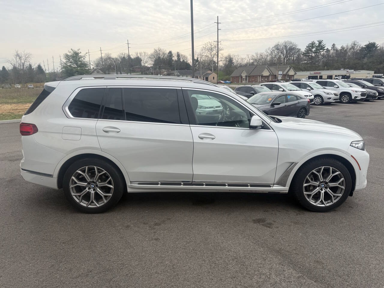 Used 2021 BMW X7 xDrive40i w/ Parking Assistance Package AWD/4WD image 6