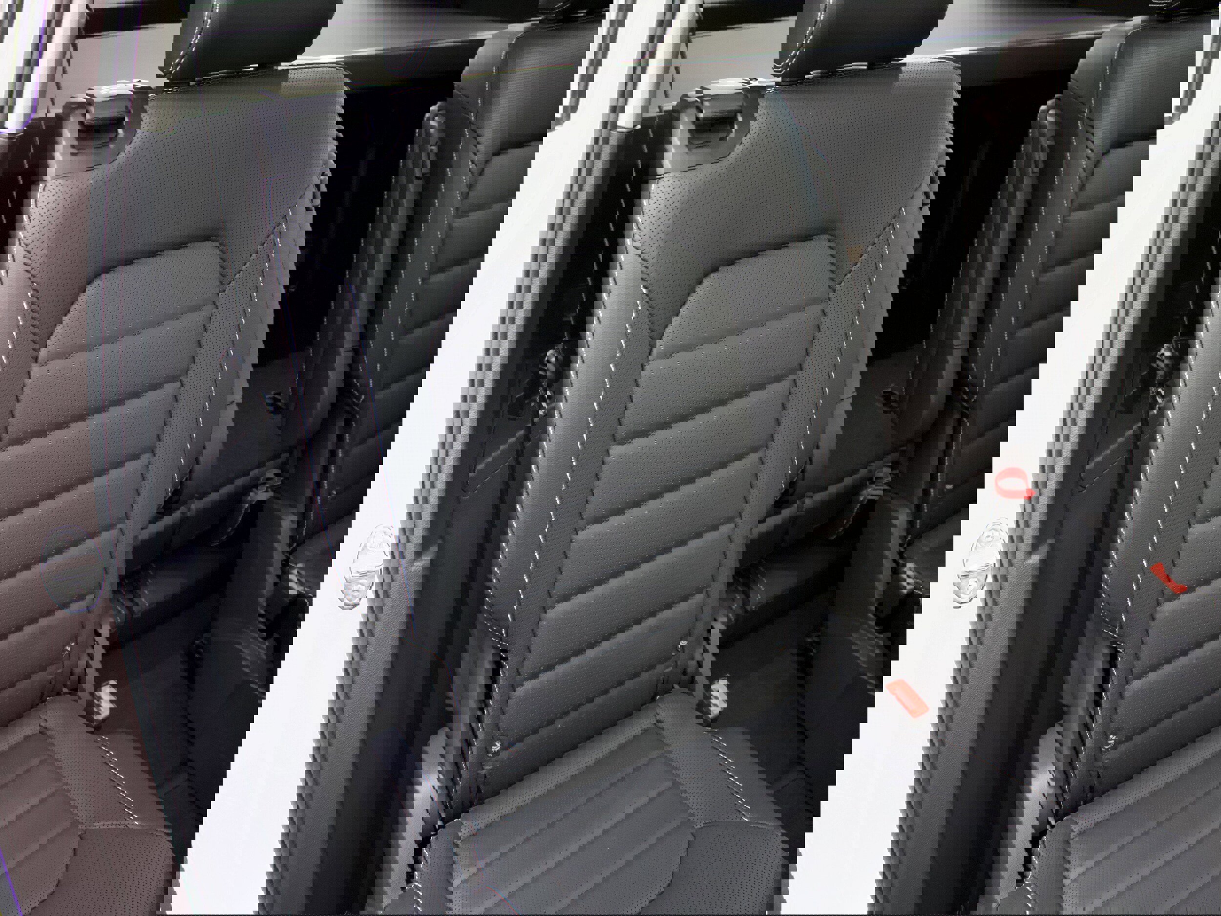 New 2025 Volkswagen Atlas SEL image 35