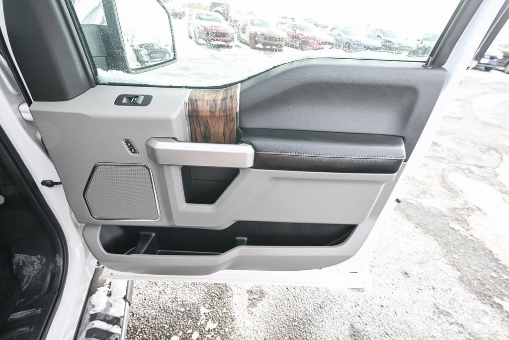 Used 2019 Ford F150 Lariat w/ Equipment Group 502A Luxury image 26