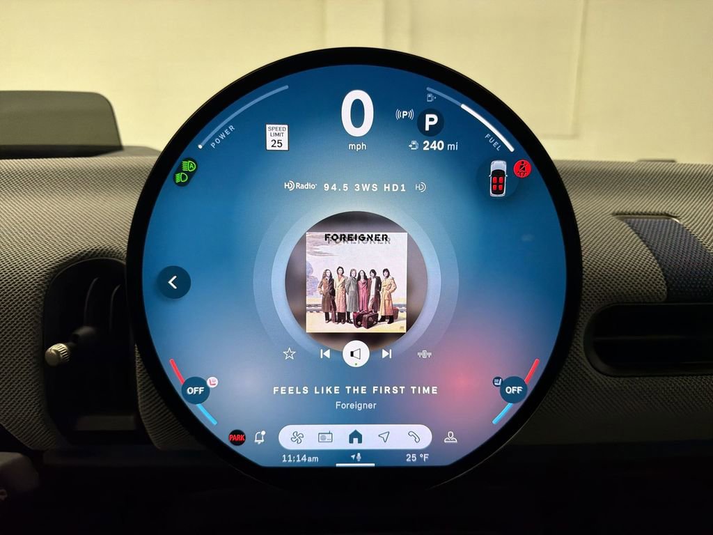 Certified 2025 MINI Cooper S image 17