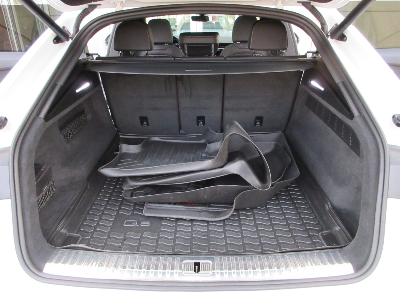 Used 2020 Audi Q8 Premium Plus image 54