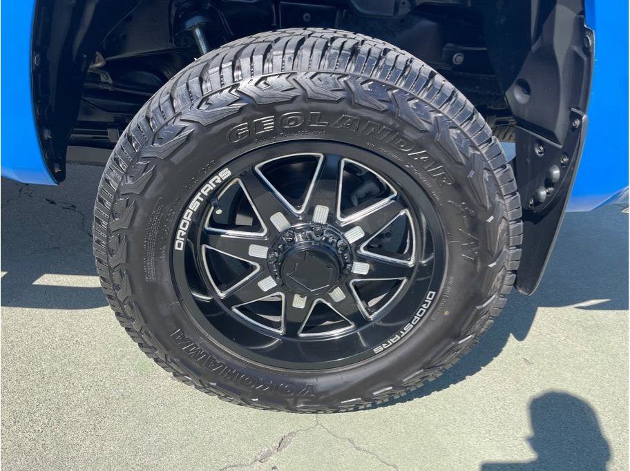 Used 2020 Toyota Tundra SR5 w/ TRD Off-Road Package image 12