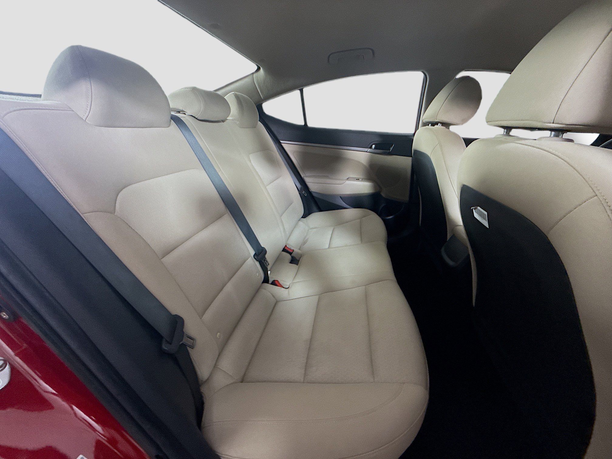 Used 2018 Hyundai Elantra SE w/ Winter Weather Package image 25