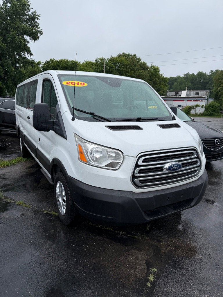 Used 2019 Ford Transit 350 XLT RWD image 1