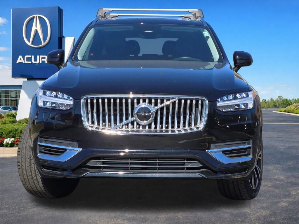Used 2023 Volvo XC90 T8 Core image 7