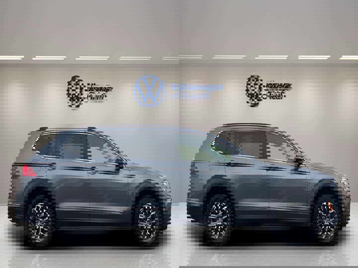 Certified 2020 Volkswagen Tiguan SE image 6