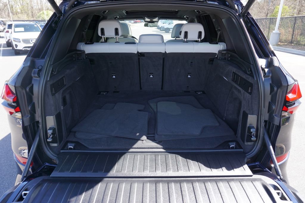 Used 2024 BMW X5 M60i w/ Climate Comfort Package image 31