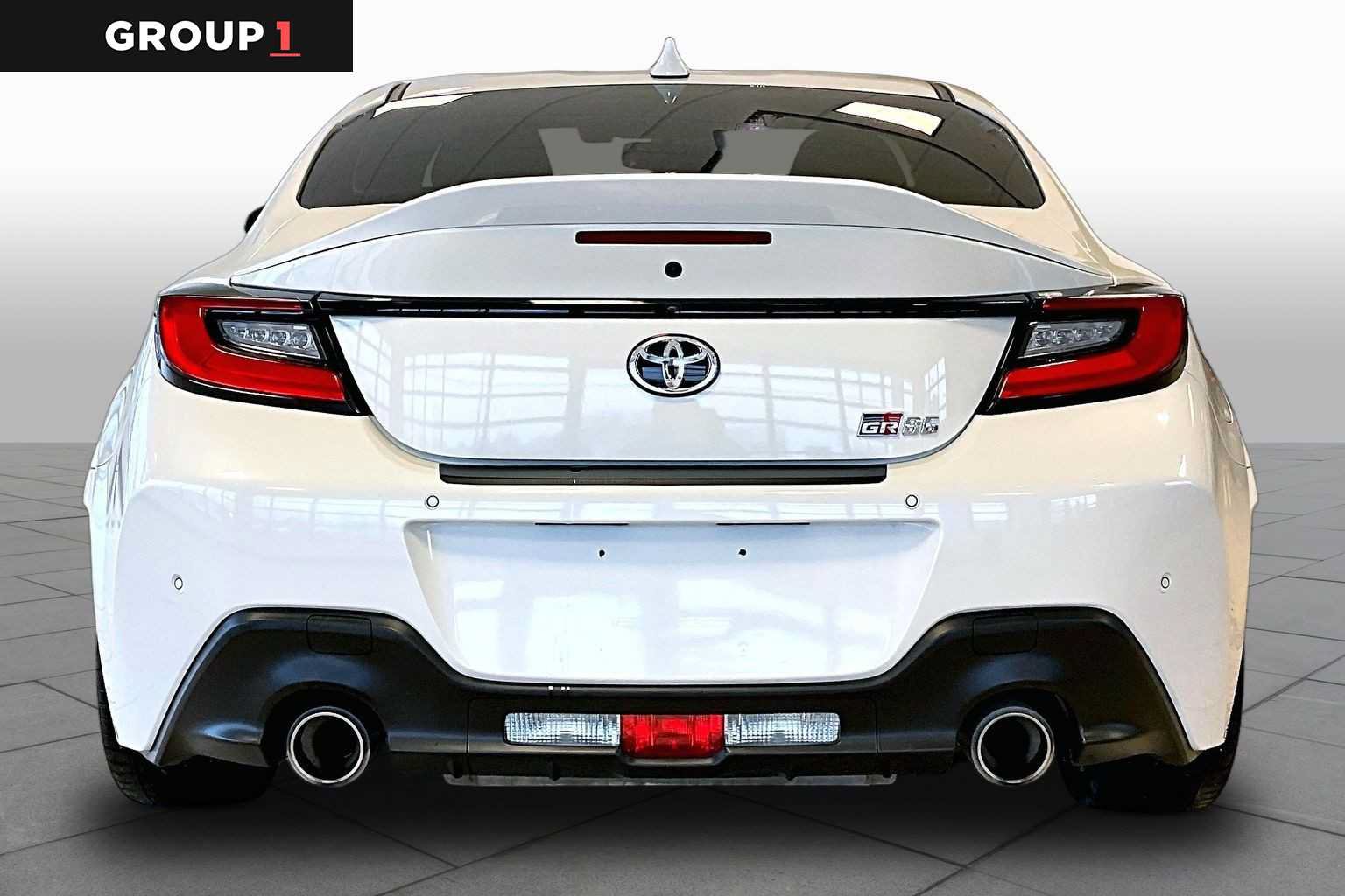 Used 2023 Toyota GR86 Premium RWD image 5