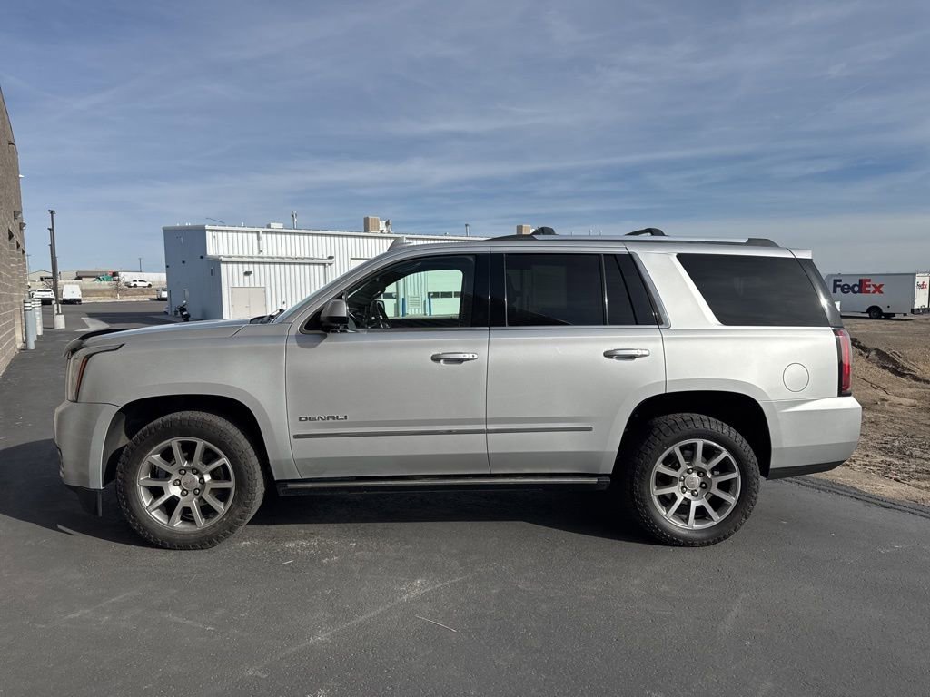 Used 2015 GMC Yukon Denali w/ Premium Package image 6