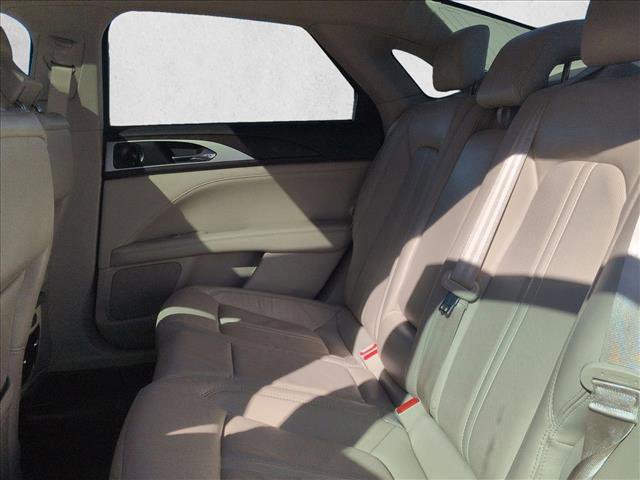 Used 2019 Lincoln MKZ Reserve image 19