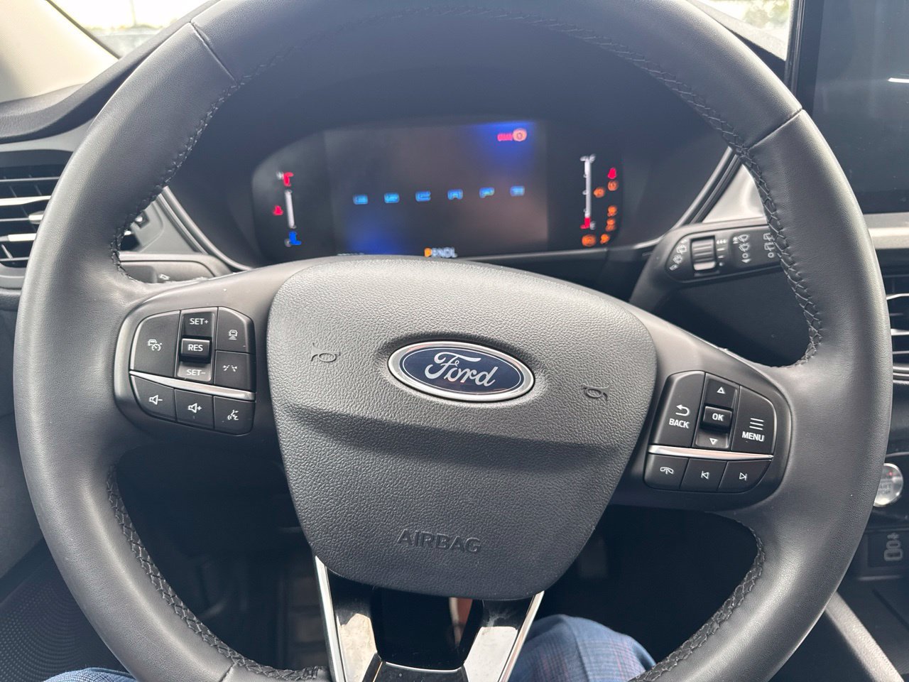 Used 2024 Ford Escape Active w/ Tech Pack #1 FWD image 9
