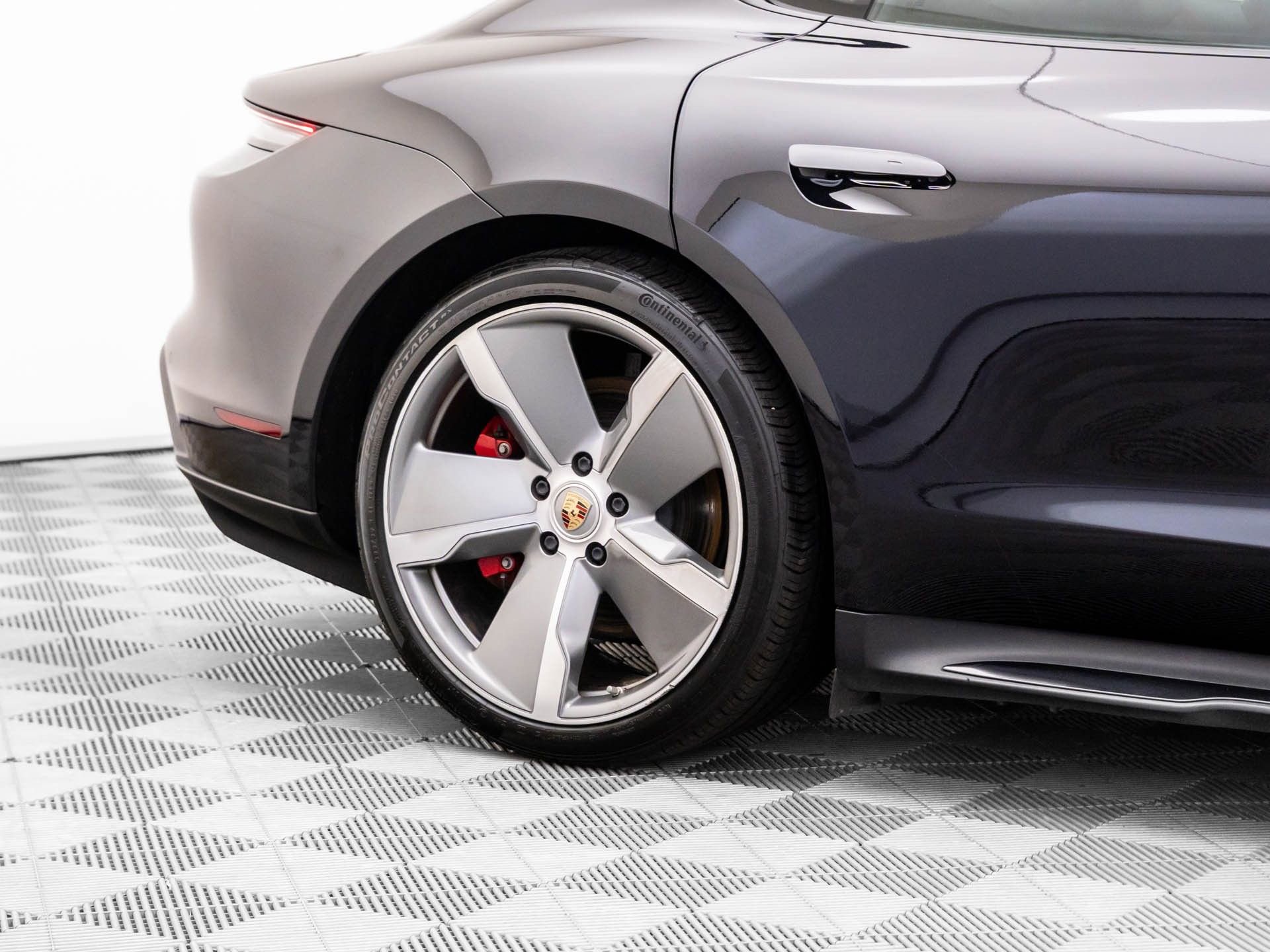 Certified 2021 Porsche Taycan 4S image 35