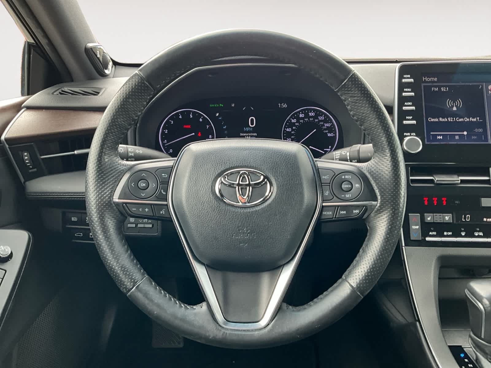 Used 2021 Toyota Avalon Limited w/ Advanced Safety Package FWD image 12