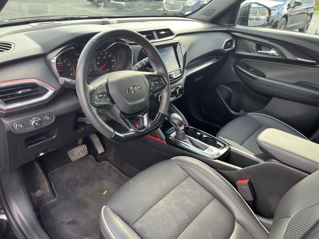 Certified 2023 Chevrolet TrailBlazer RS w/ Convenience Package image 10