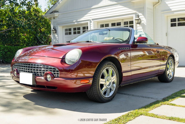Used 2004 Ford Thunderbird Deluxe image 14