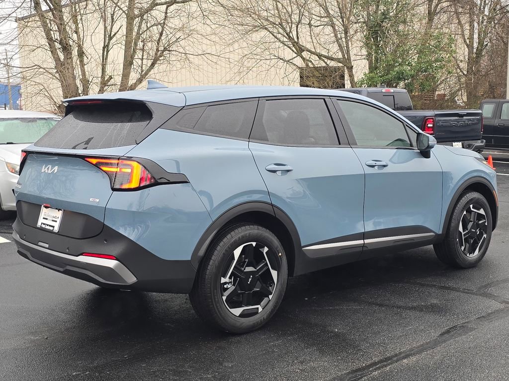 New 2026 Kia Sportage S image 3