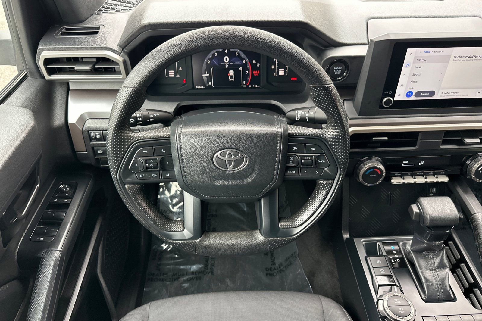 Used 2024 Toyota Tacoma SR5 AWD/4WD image 15