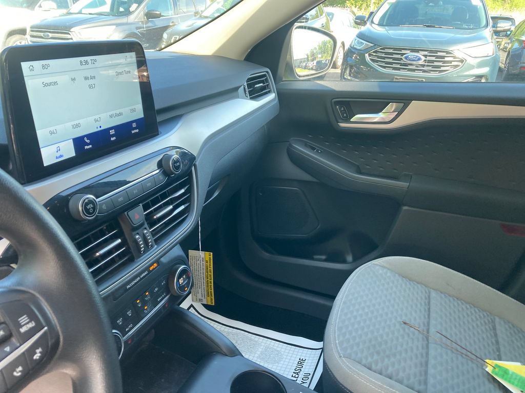 Used 2020 Ford Escape SE AWD/4WD image 16