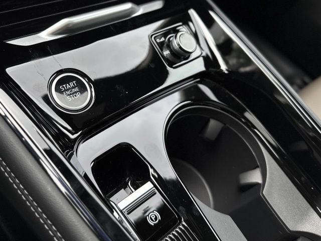 New 2026 Audi Q3 quattro 2.0T AWD/4WD image 26