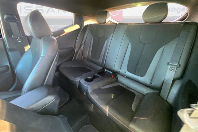 Used 2019 Hyundai Veloster 2.0 Premium image 19