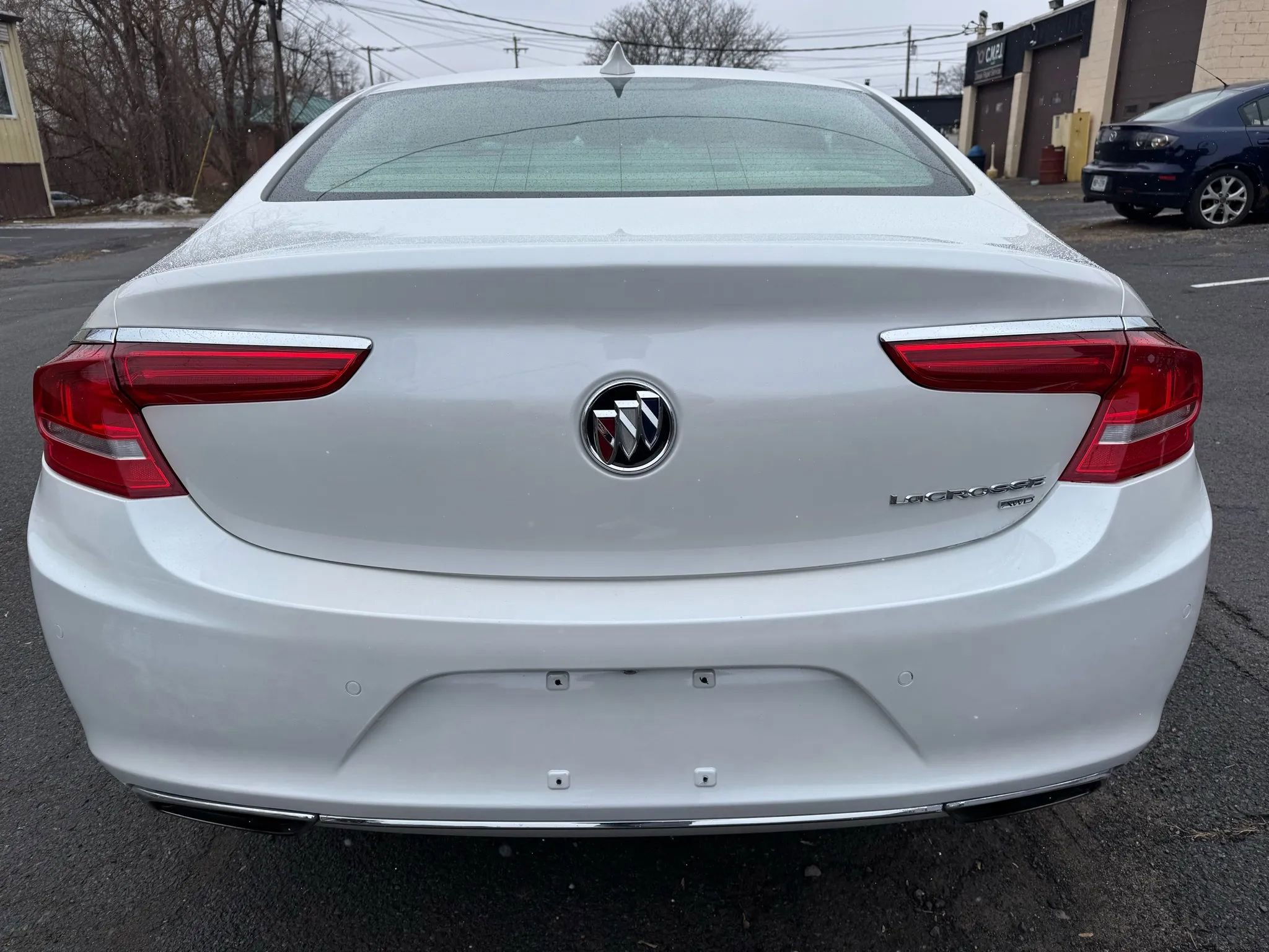 Used 2019 Buick LaCrosse Essence w/ Sun and Shade Package image 6