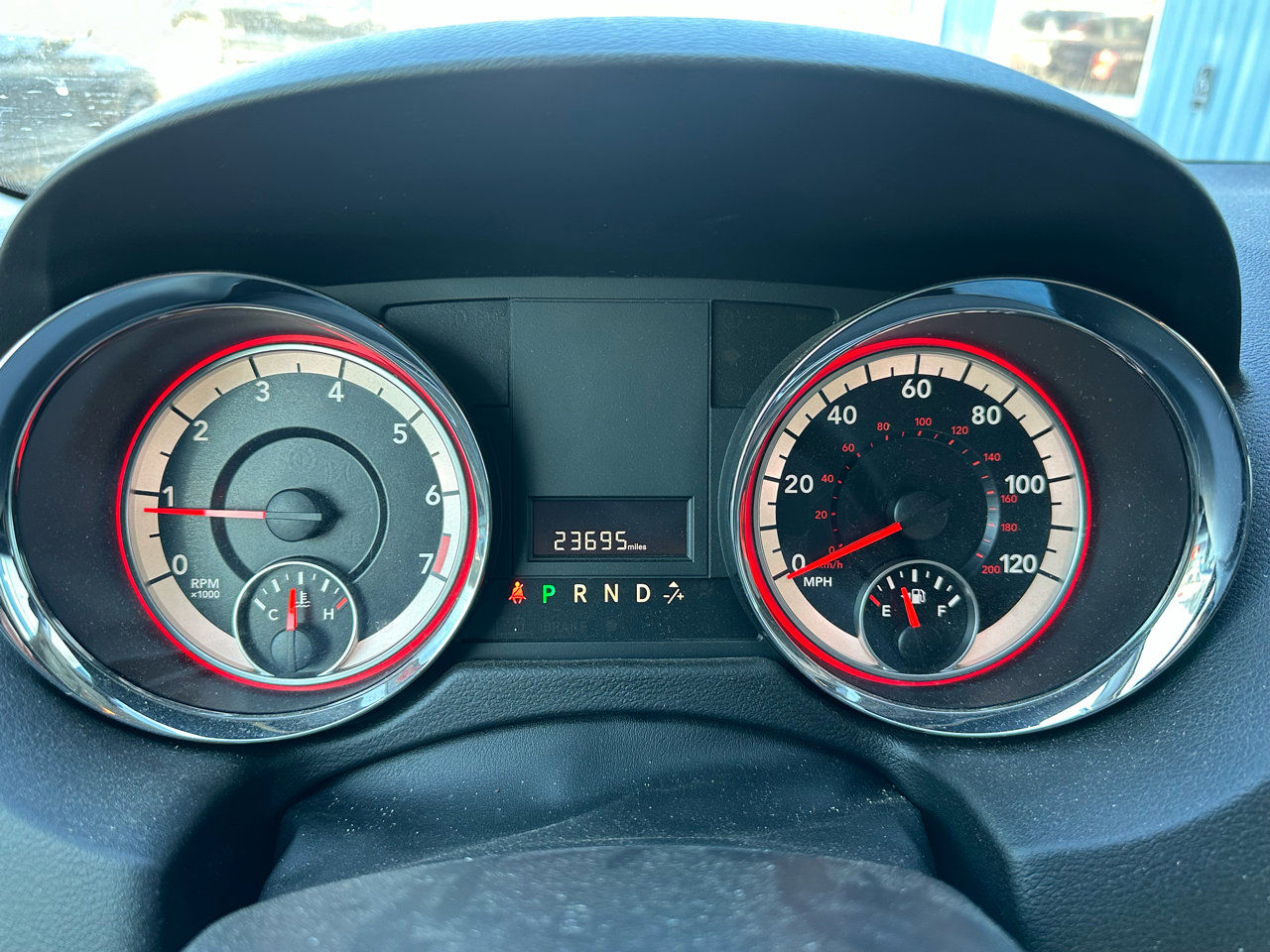 Used 2018 Dodge Grand Caravan SE w/ UConnect Hands-Free Group image 13