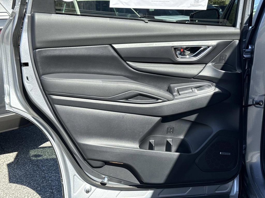 New 2026 Subaru Ascent Limited image 11