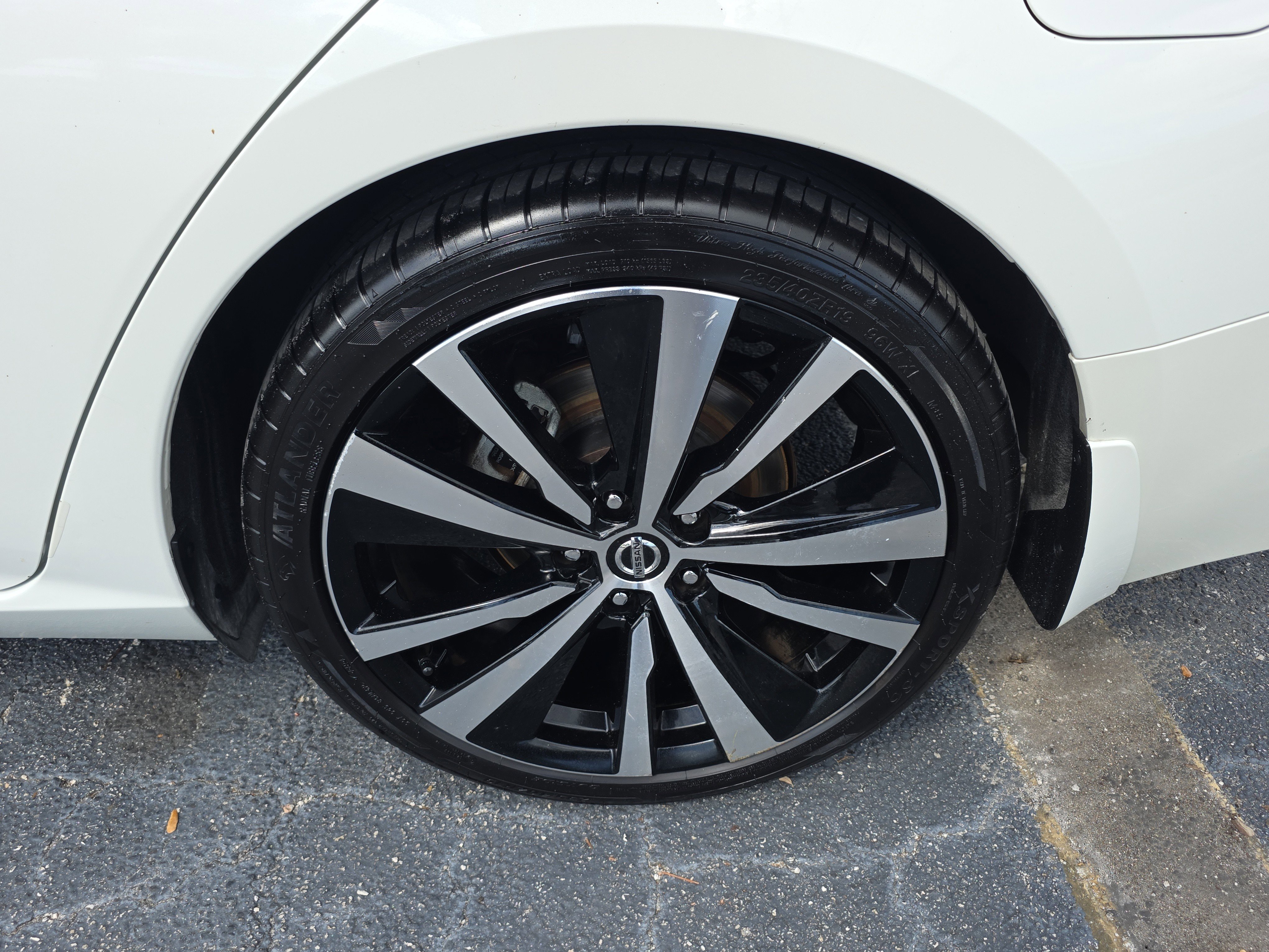 Used 2022 Nissan Altima 2.5 SR image 13