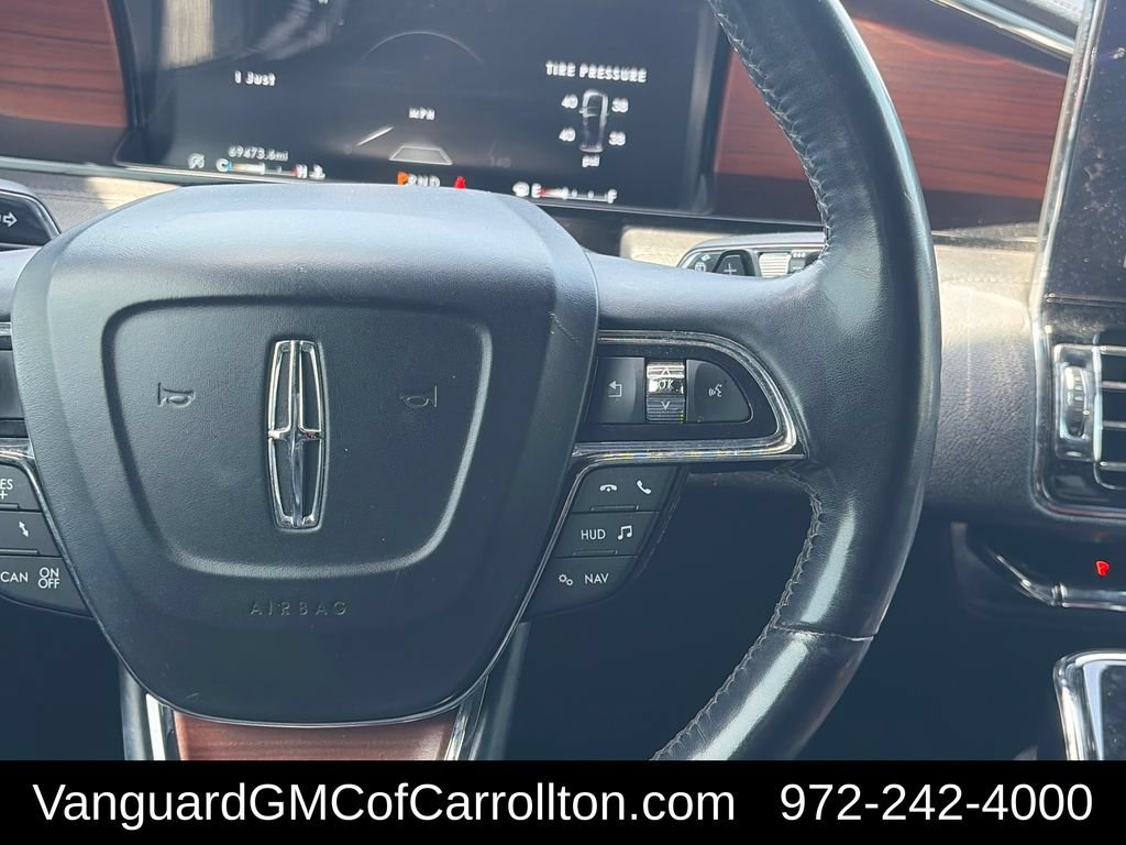 Used 2019 Lincoln Navigator L Reserve AWD/4WD image 16