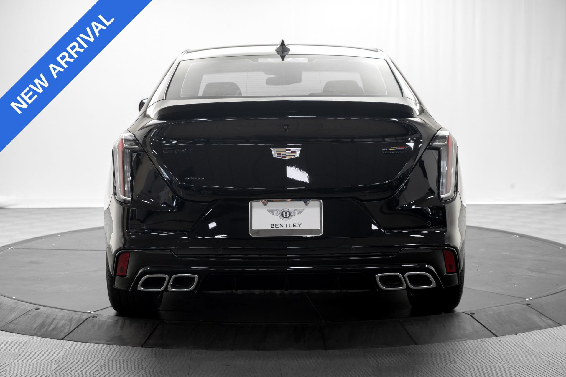 Used 2025 Cadillac CT4 V w/ LPO, Bronce Accent Package AWD/4WD image 6