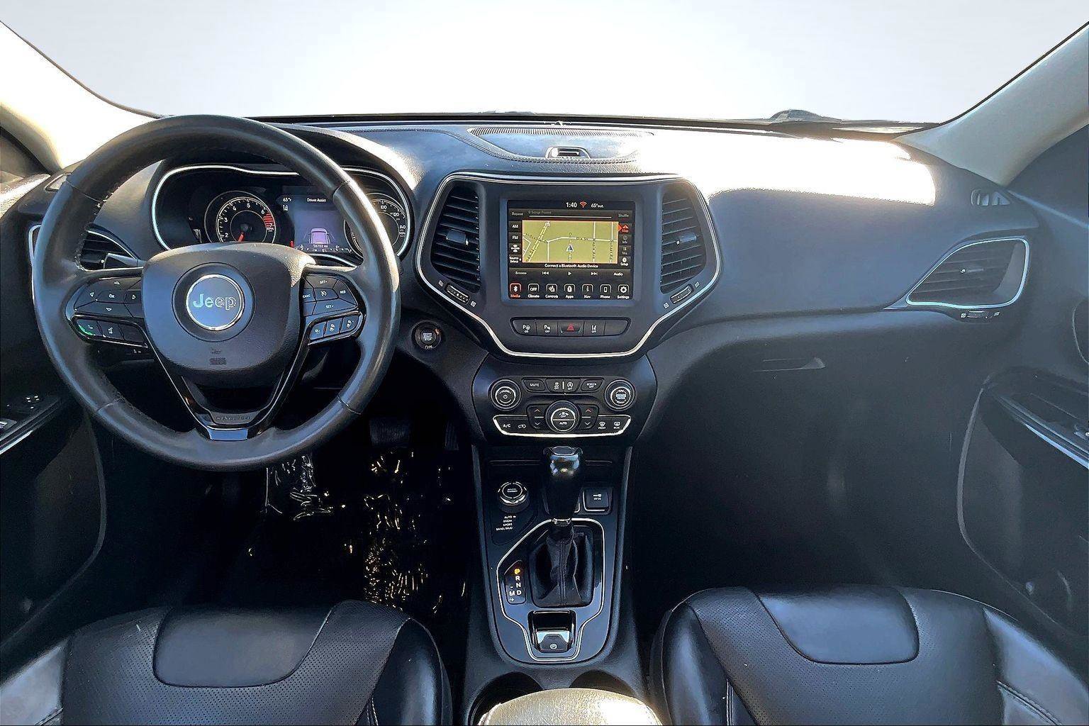 Used 2023 Jeep Cherokee Altitude Lux image 16