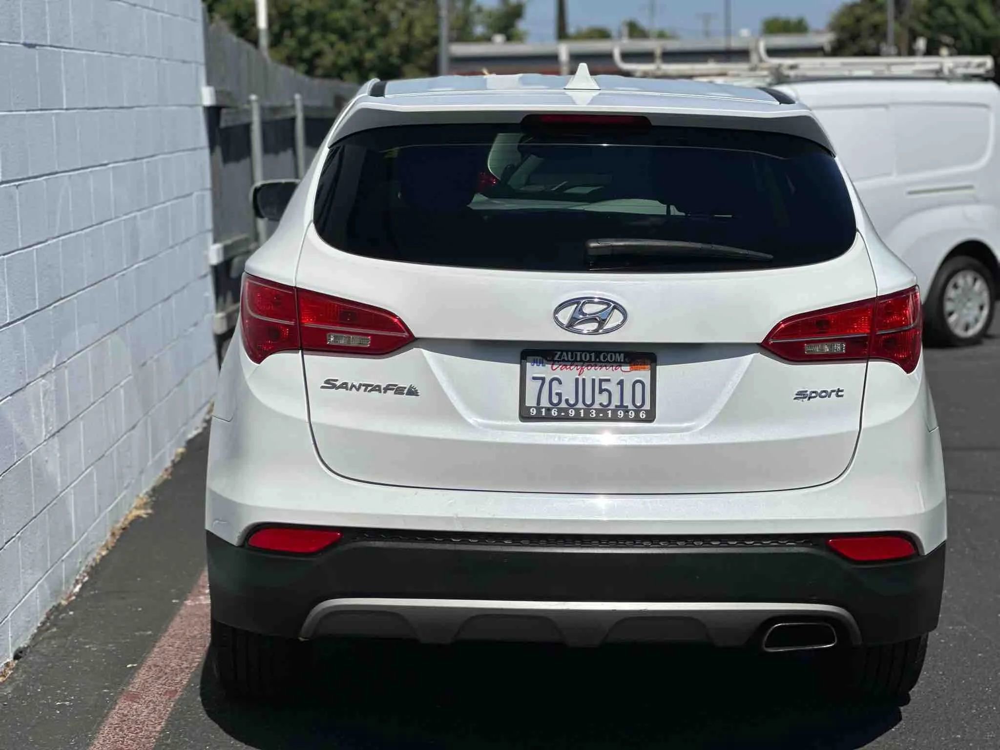 Used 2014 Hyundai Santa Fe Sport image 6