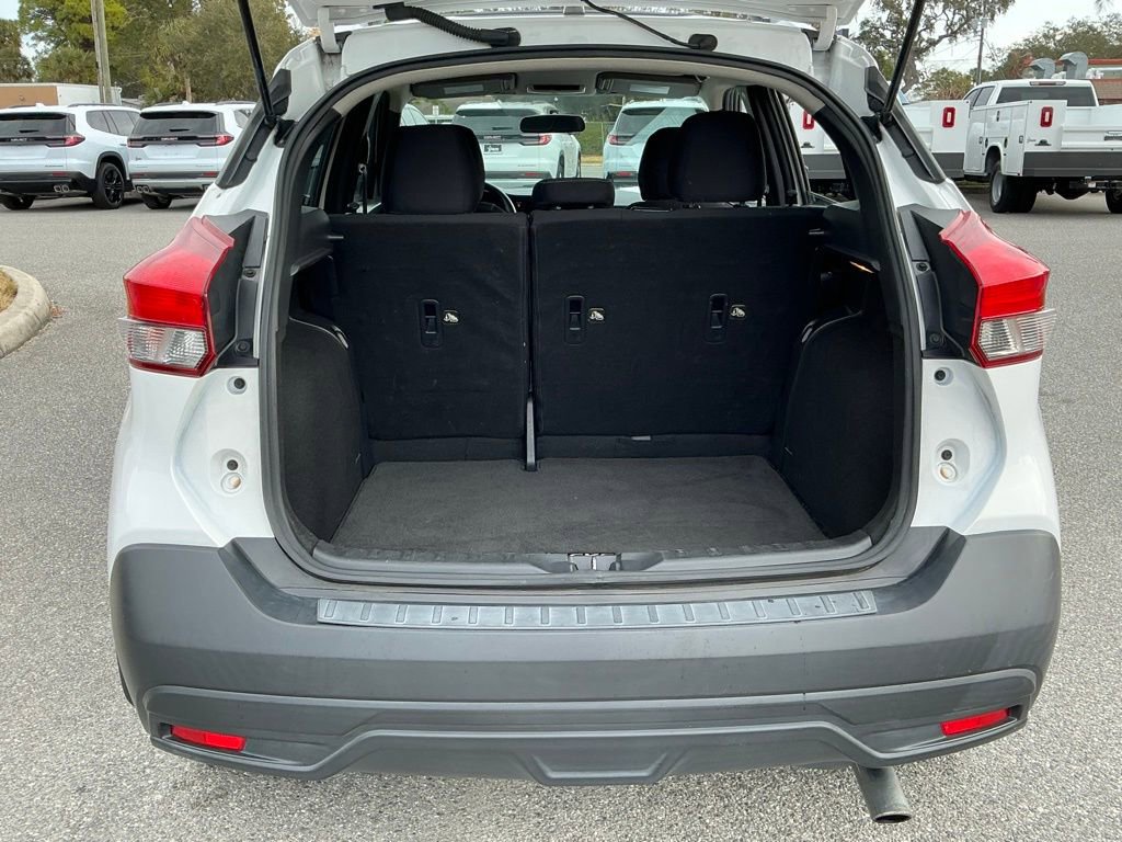 Used 2019 Nissan Kicks S w/ Exterior Package image 21