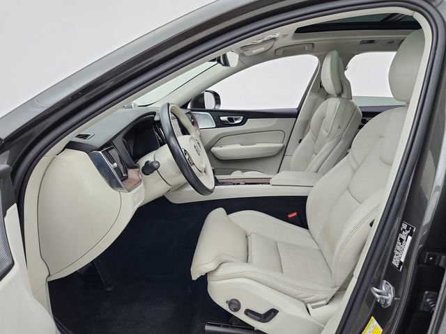 Used 2018 Volvo XC60 T6 Inscription w/ Luxury Seat Package image 29