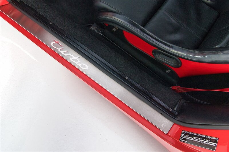 Used 1989 Porsche 911 Carrera RWD image 24