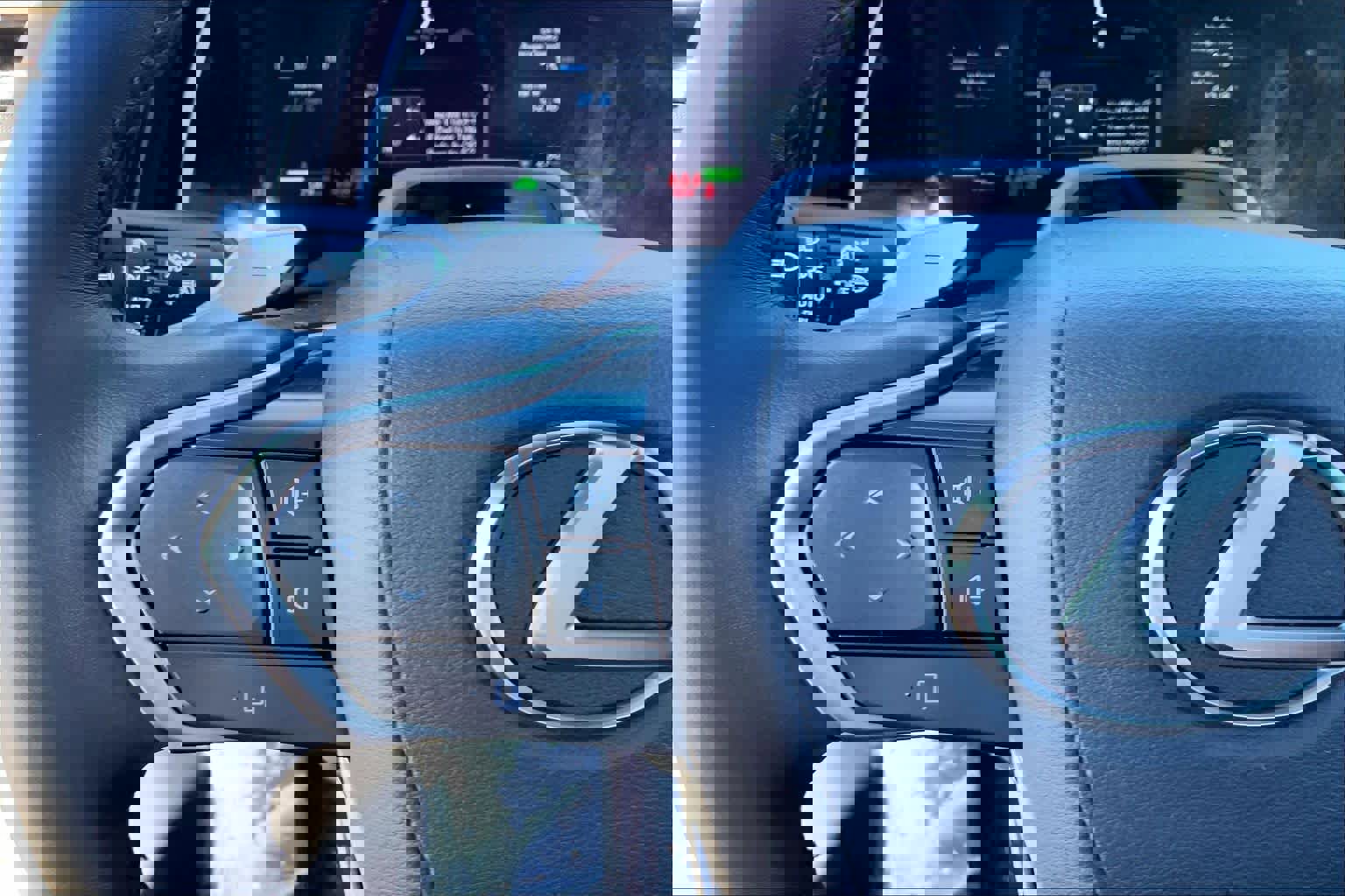 Used 2025 Lexus RX 350 Premium Plus w/ Convenience Package image 24