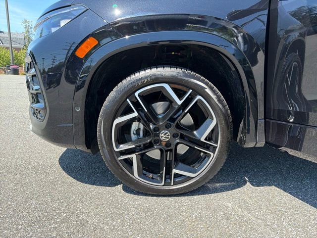 Used 2025 Volkswagen Tiguan SEL R-Line AWD/4WD image 26