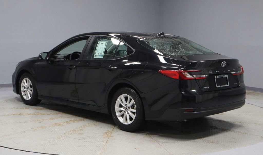 Used 2025 Toyota Camry LE FWD image 9