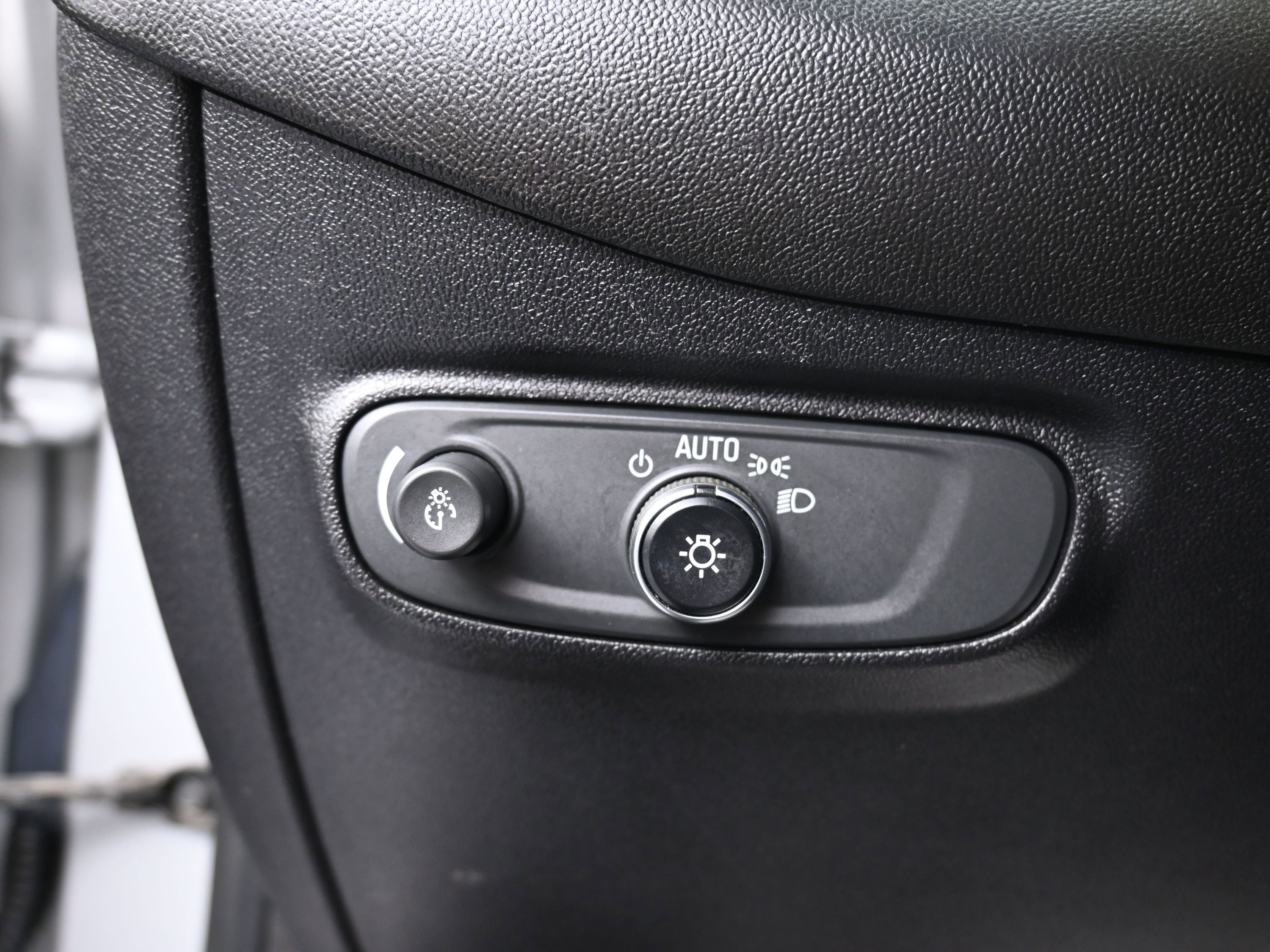 Used 2019 Chevrolet Equinox LT image 22