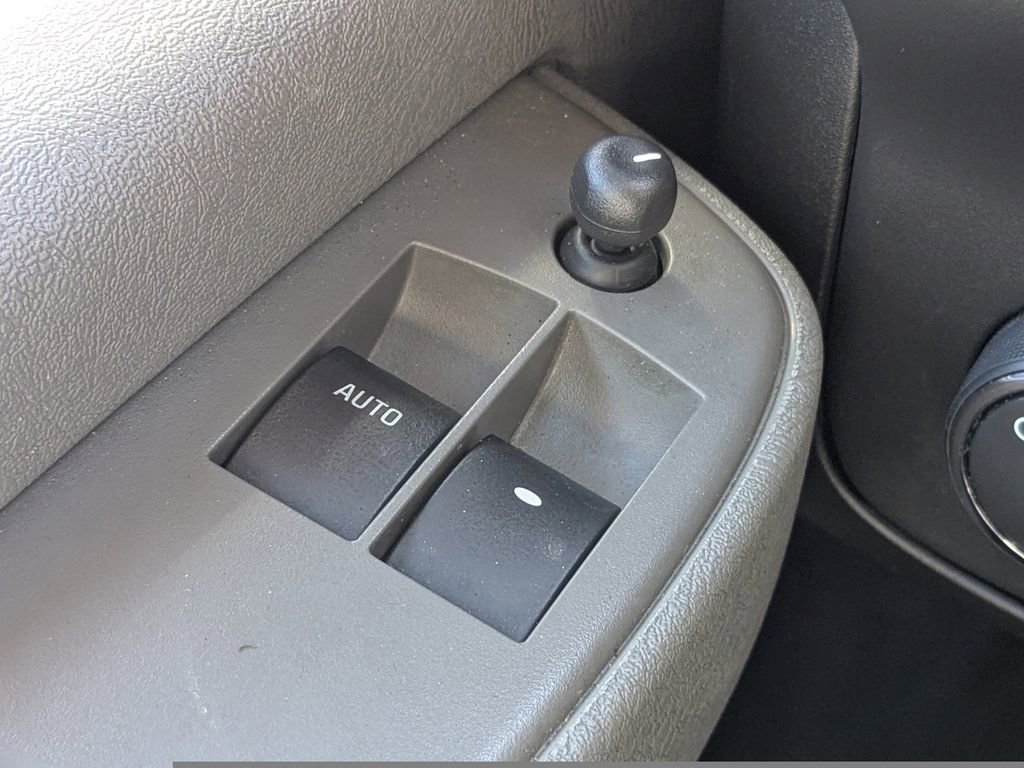 Used 2024 GMC Savana 2500 w/ Driver Convenience Package image 25